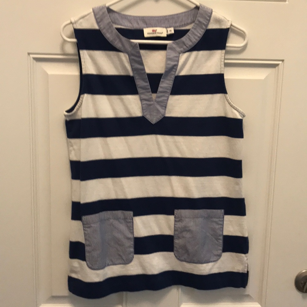 Sleeveless striped shirt
